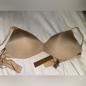 NWT SKIMS WIRELESS FORM PUSH UP BRA COLOR SAND